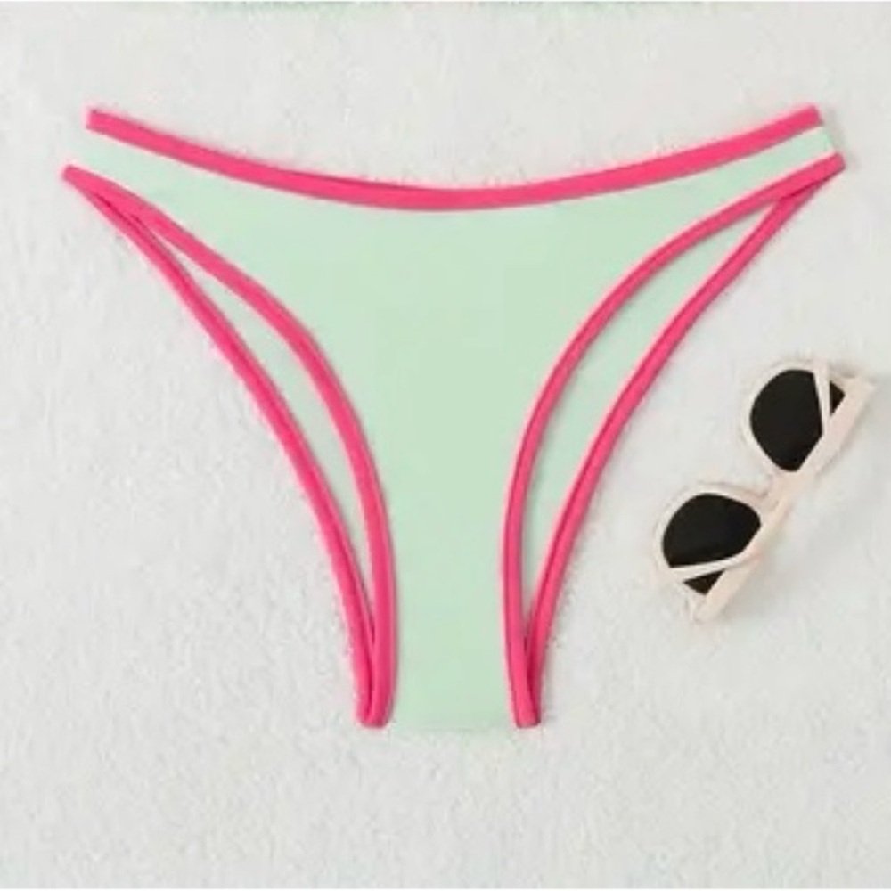 🟡3/$15 DEAL! Mint and Pink Bikini Bottom